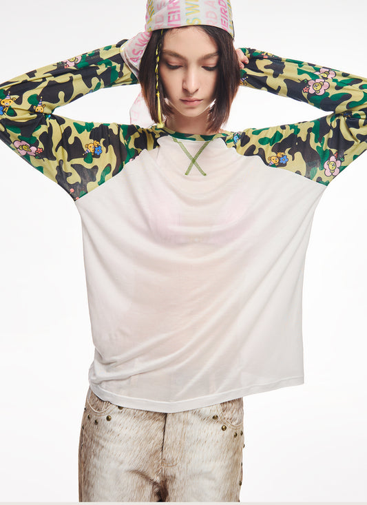 ‘Weird Bear‘Camo Top